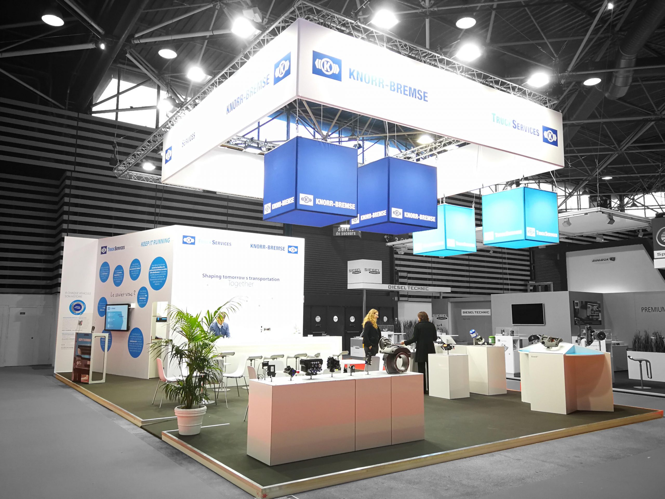 Stand sur-mesure KNORR-BREMSE sur SOLUTRANS