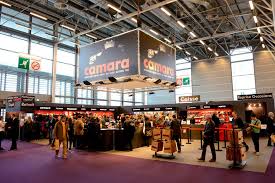 SALON DE LA PHOTO, STANDISTE, STAND