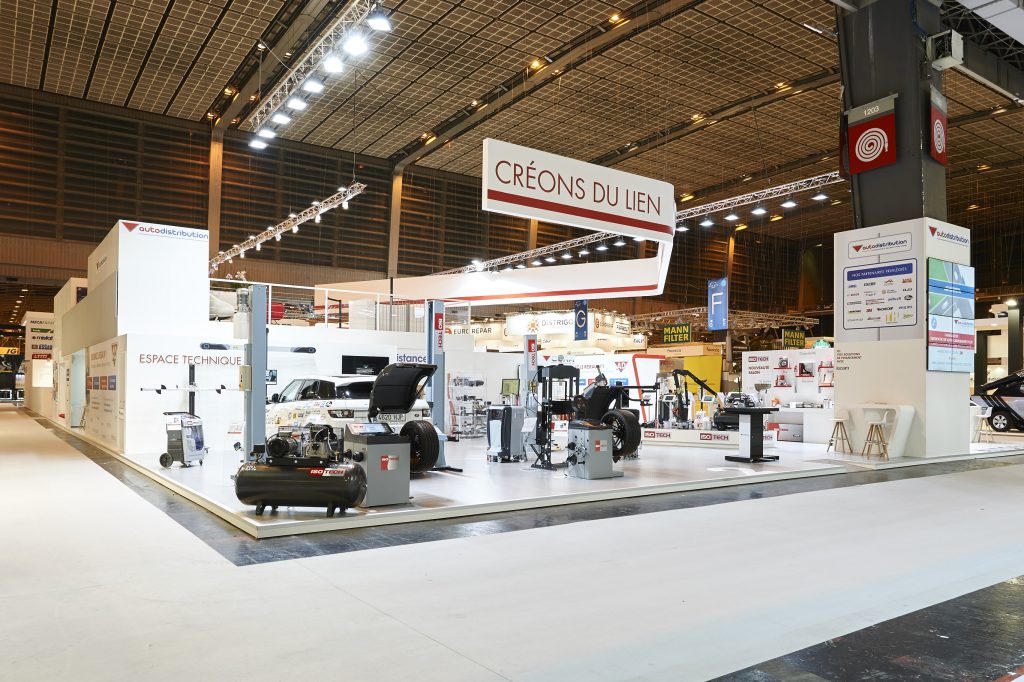 STAND, AUTODISTRIBUTION, SALON, EQUIP'AUTO