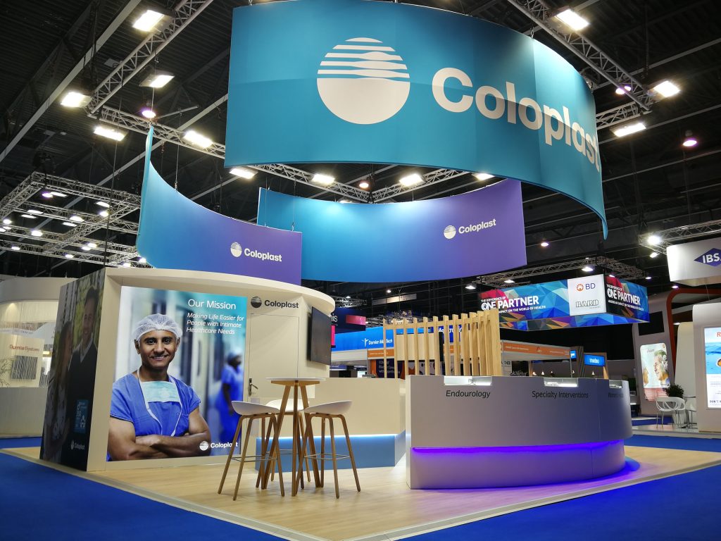 STAND COLOPLAST SALON EAU