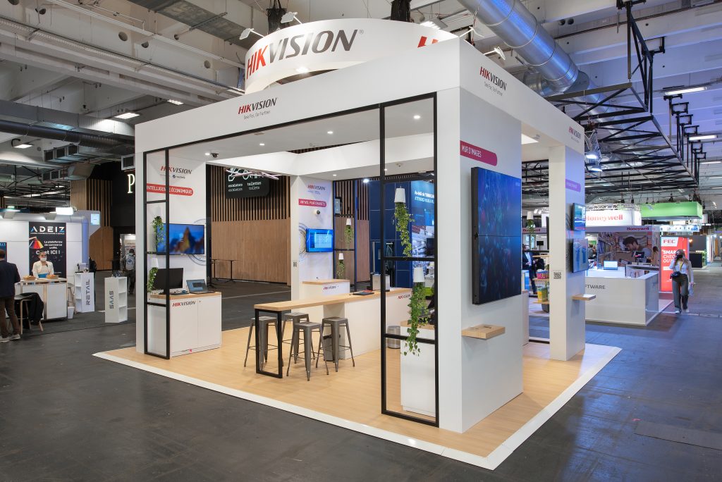 STAND HIK VISION SALON PARIS RETAIL WEEK