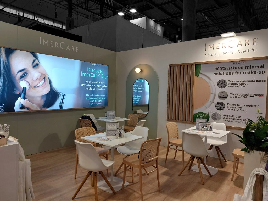 STAND IMERYS IN COSMETICS