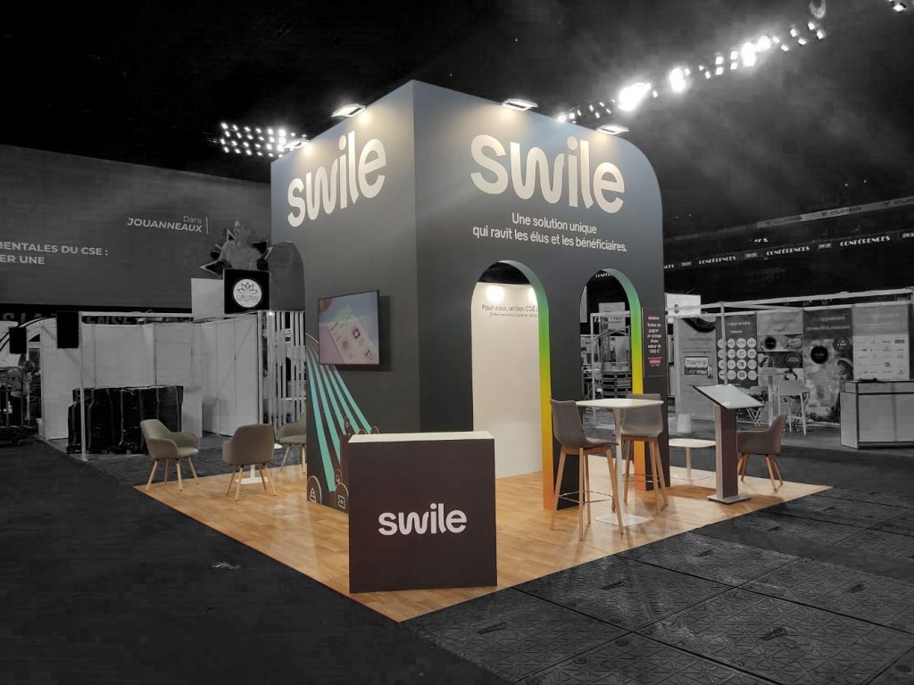 STAND SWILE SALON SOLUTIONS CSE