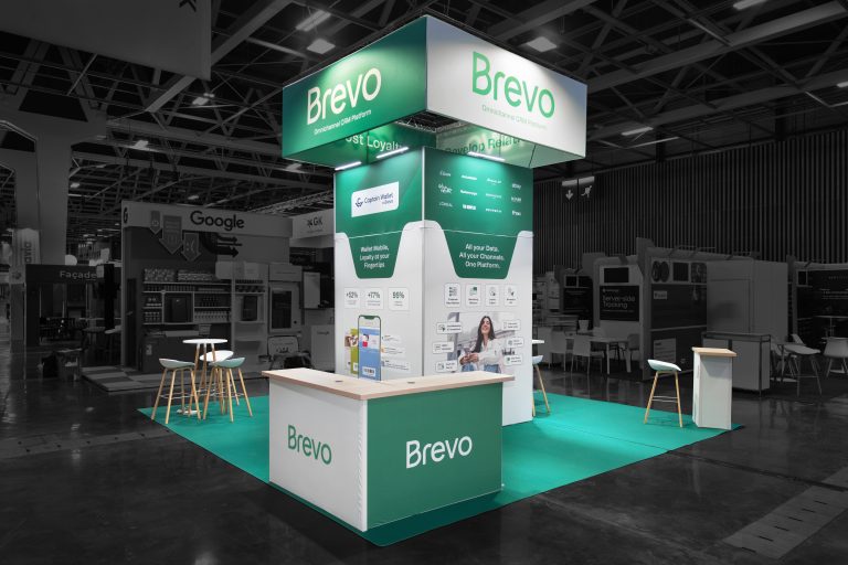 STAND BREVO SALON NRF