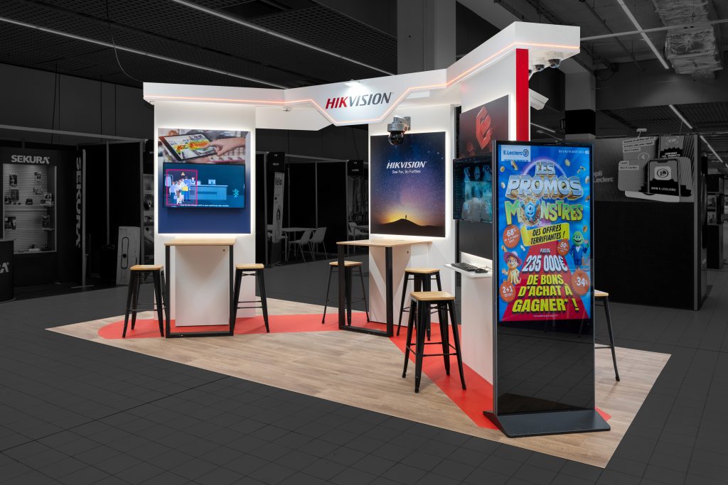 STAND HIK VISION SALON GTAI