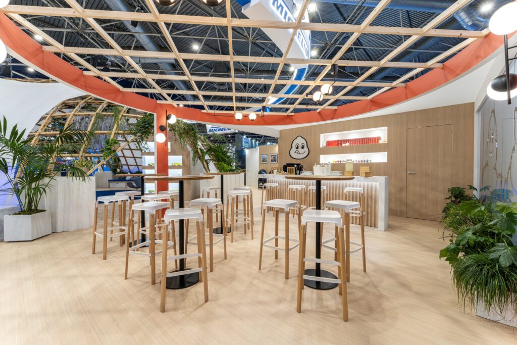 2025 photo stand michelin solutrans vue restaurant