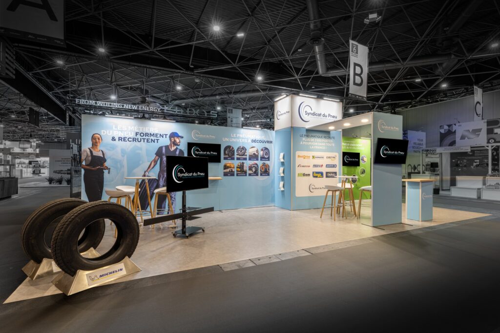 2025 photo stand syndicat du pneu solutrans 02