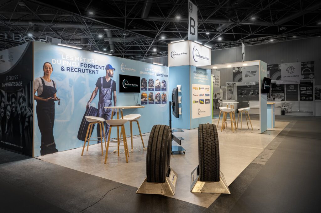 2025 photo stand syndicat du pneu solutrans 03