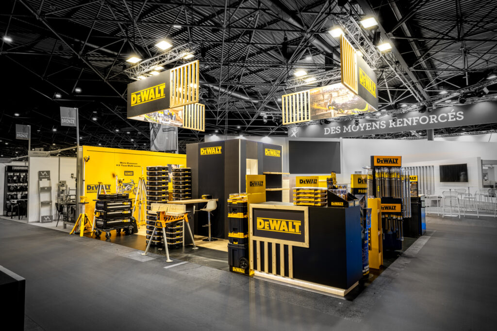 Stand Dewalt COFAQ vue devant