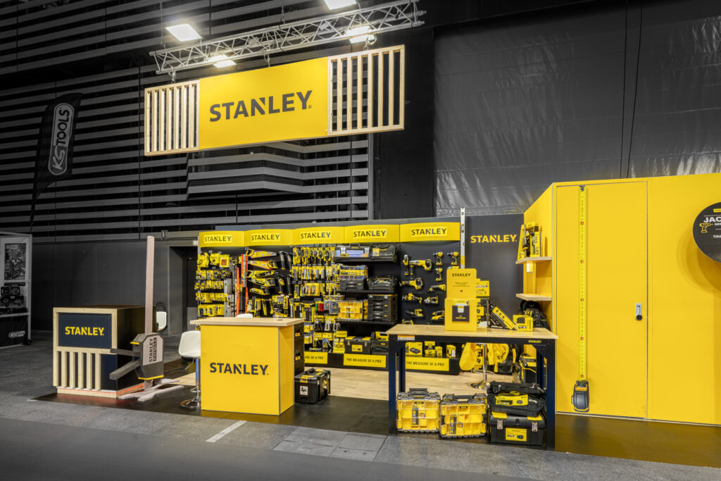 Stand Stanley vue de face