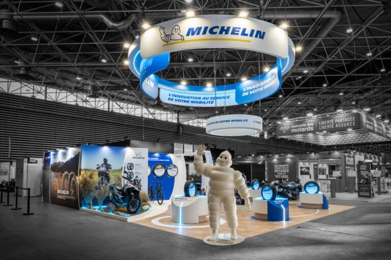 2026 photo stand michelin salon du 2 roues vue angle principal