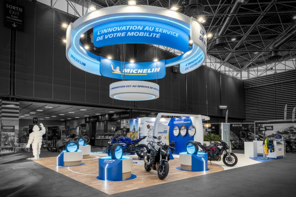 2026 photo stand michelin salon du 2 roues vue angle produits