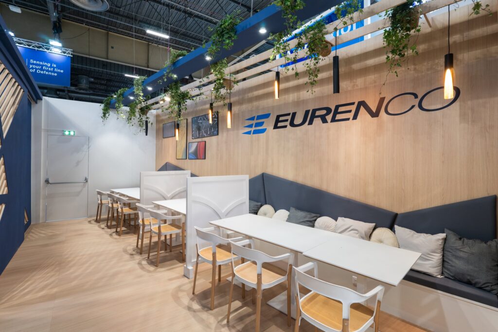 photo stand eurenco eurosatory vue espace de discussion