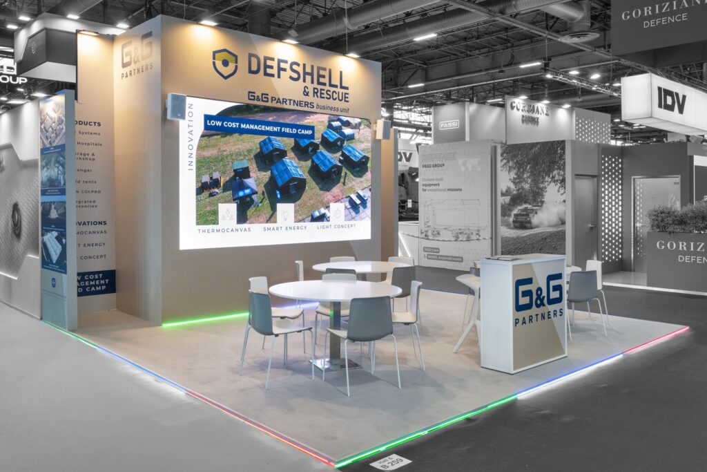 photo stand gg eurosatory vue angle gauche