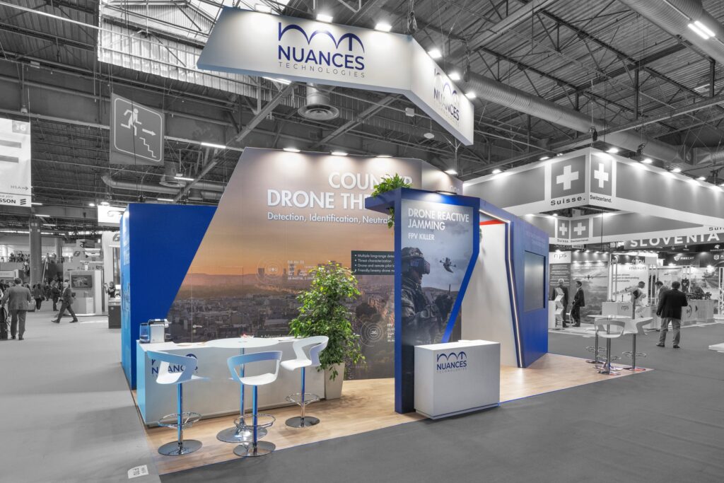 photo stand nuances eurosatory vue angle gauche