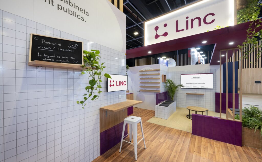 photo stand linc coec 02
